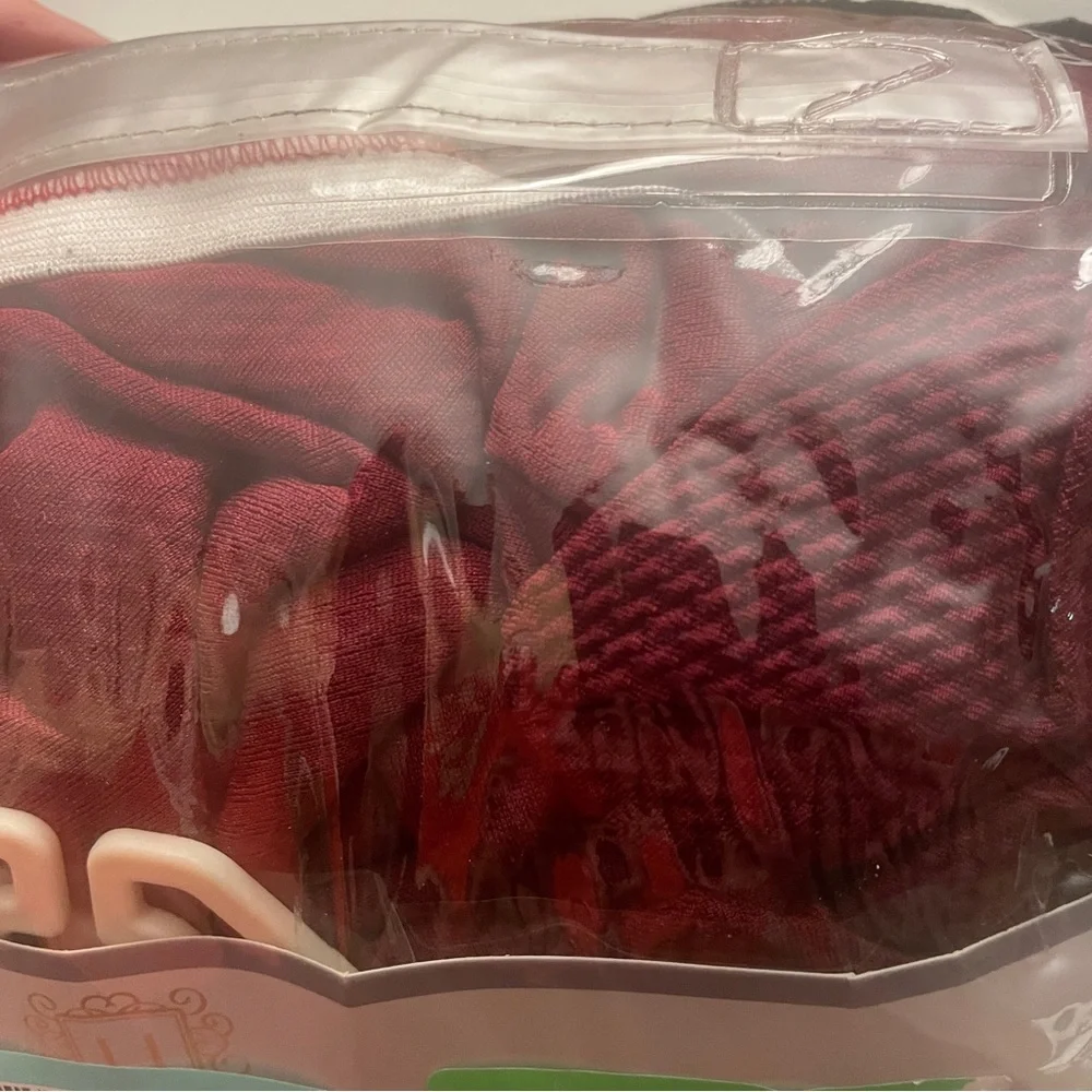 New Ulticor Jacquard 75”-100” Two Seat Slipcover Wine